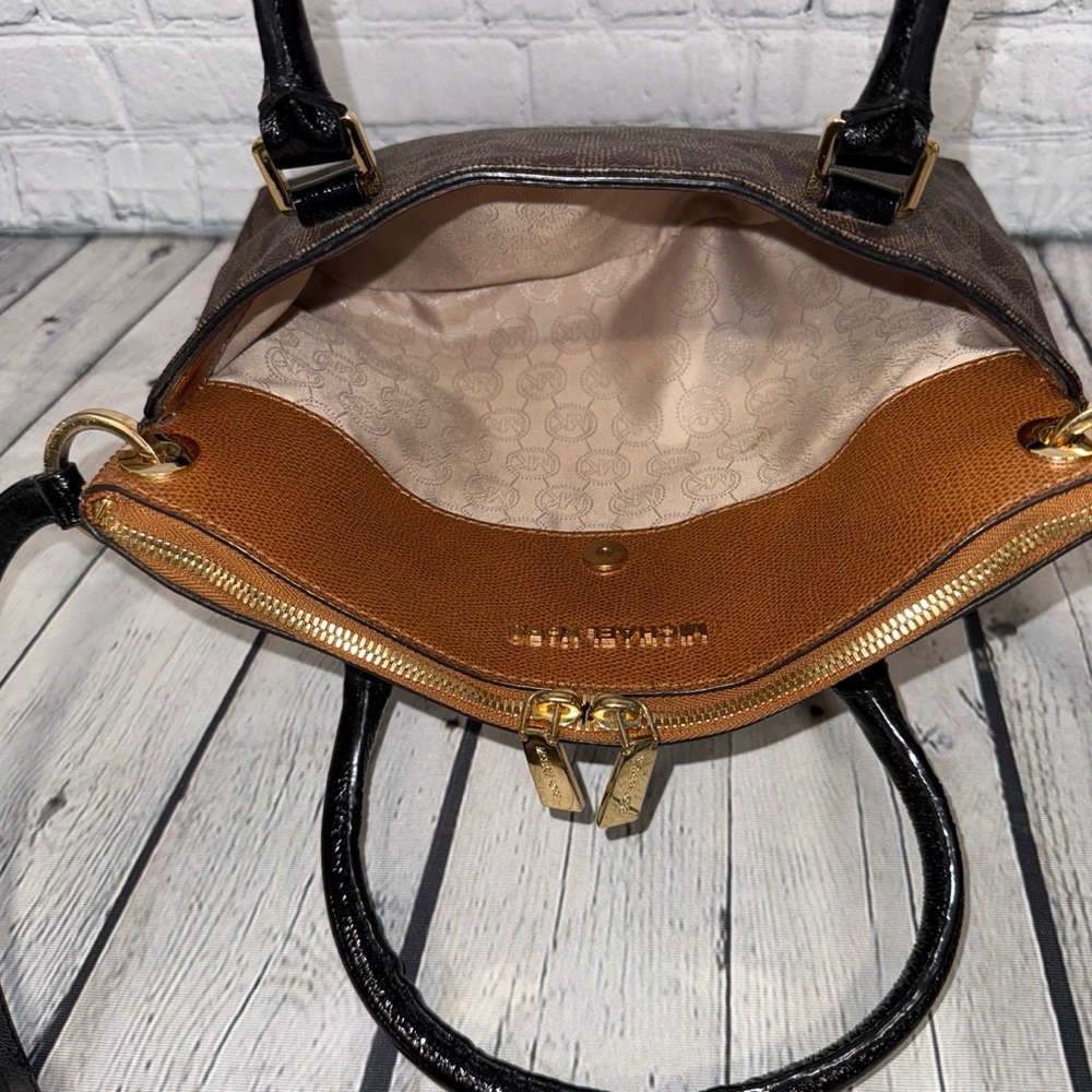 Michael Kors Aubrey Satchel - Picture 8 of 9